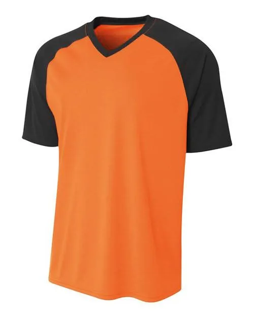 A4 Jersey de softball con cuello en V raglan Strike Performance