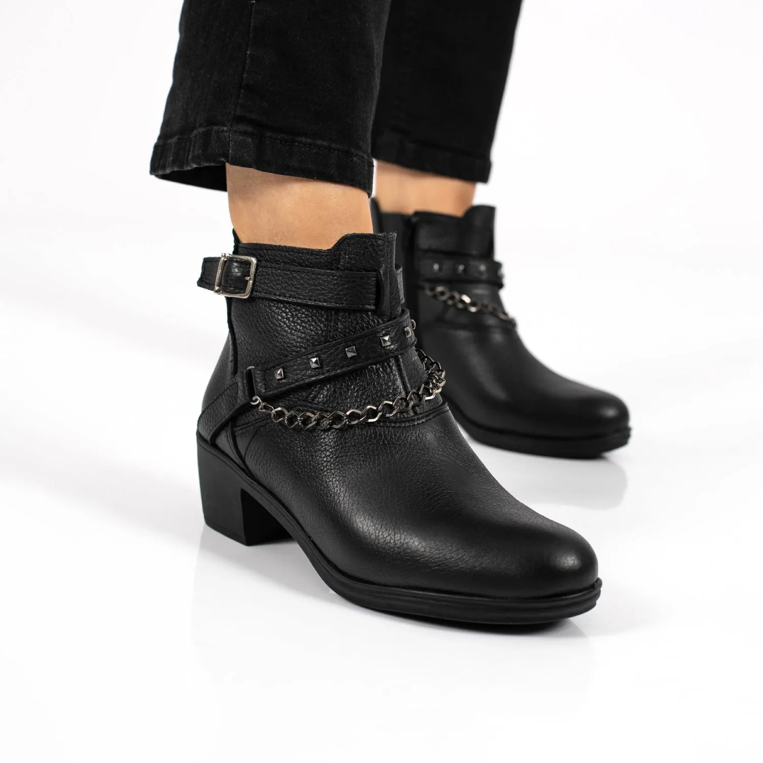 BOTA CLARK NEGRA