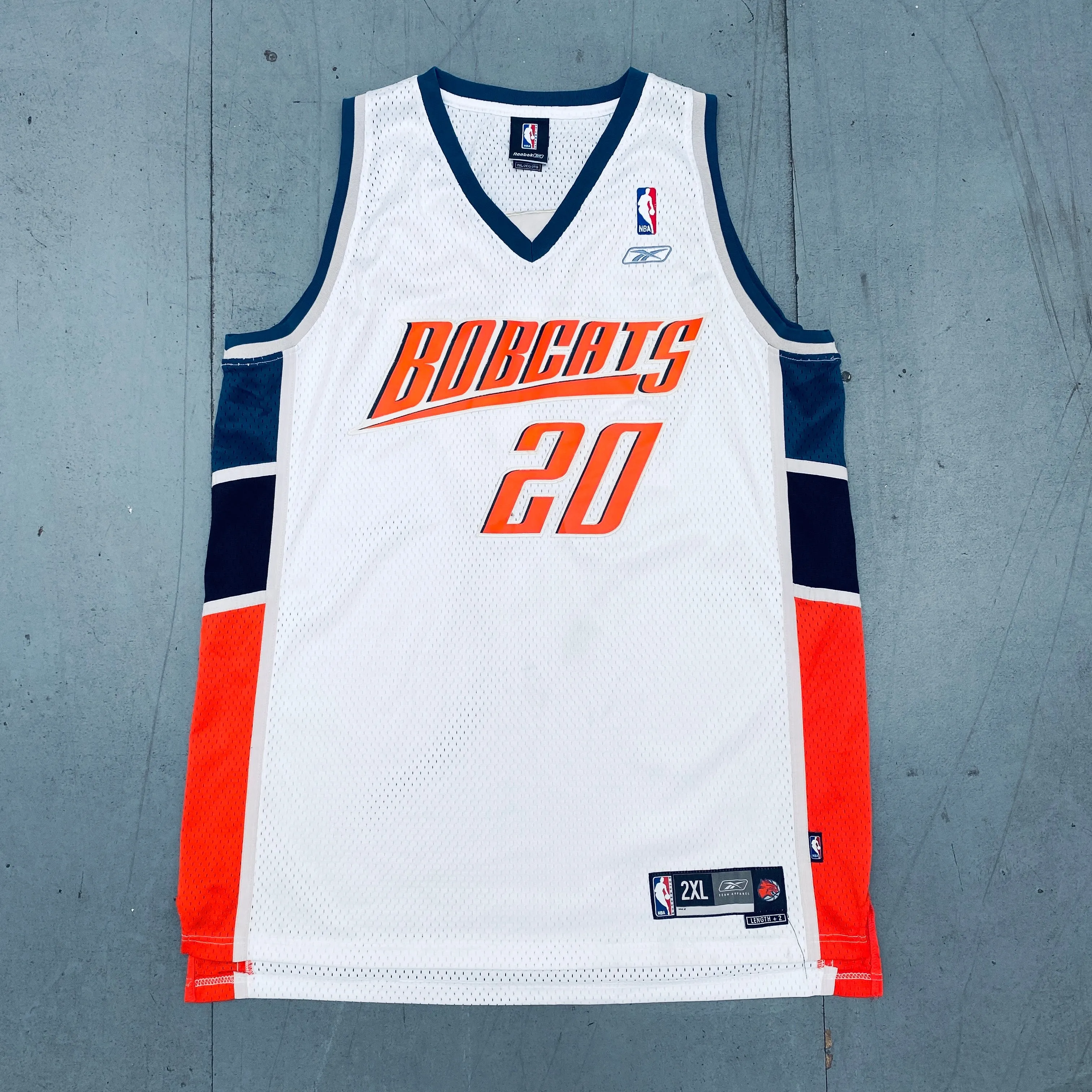 Charlotte Bobcats: Raymond Felton Rookie 2005/06 White Reebok Stitched Jersey (XXL)