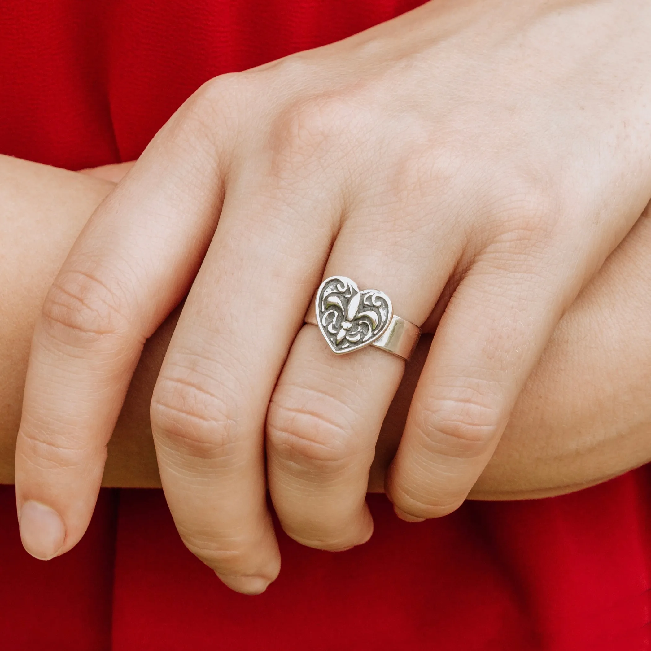 Fleur de Lis Heart Ring