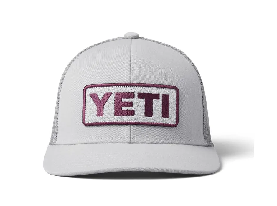 GORRA YETI  LOGO BADGE TRUCKER GREY