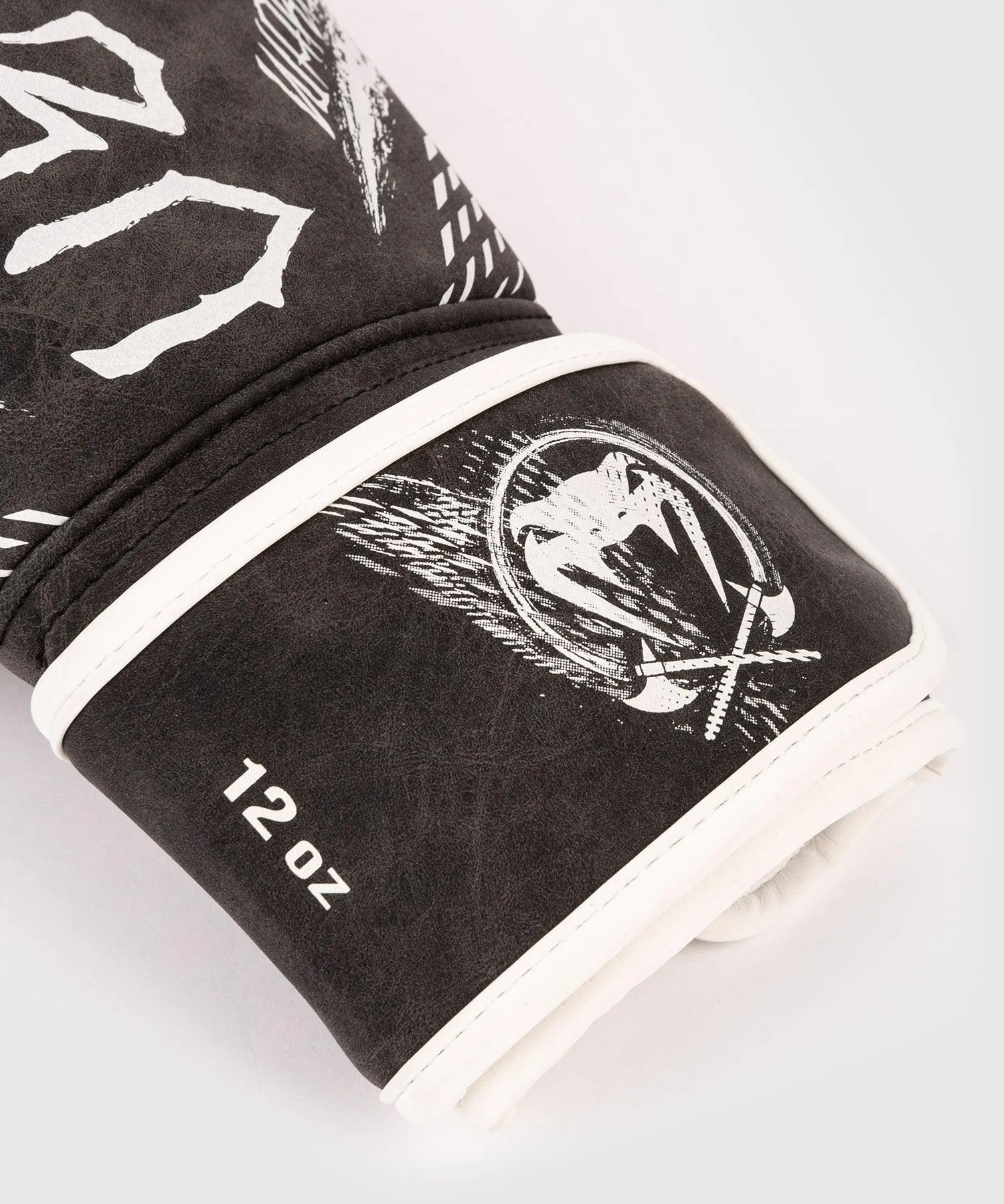 Guantes de boxeo Venum GLDTR 4.0