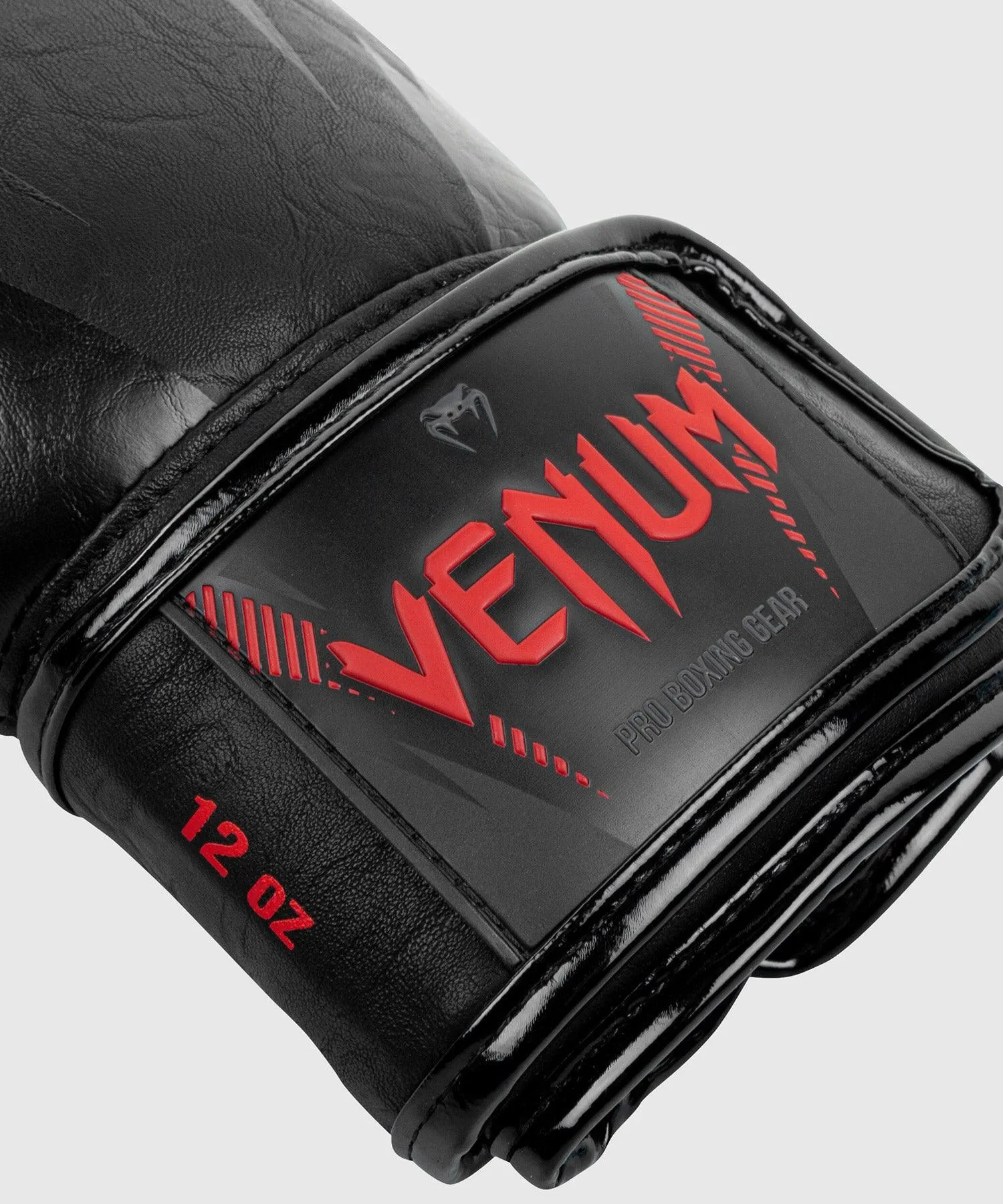 Guantes de Boxeo Venum Impact - Negro/Rojo