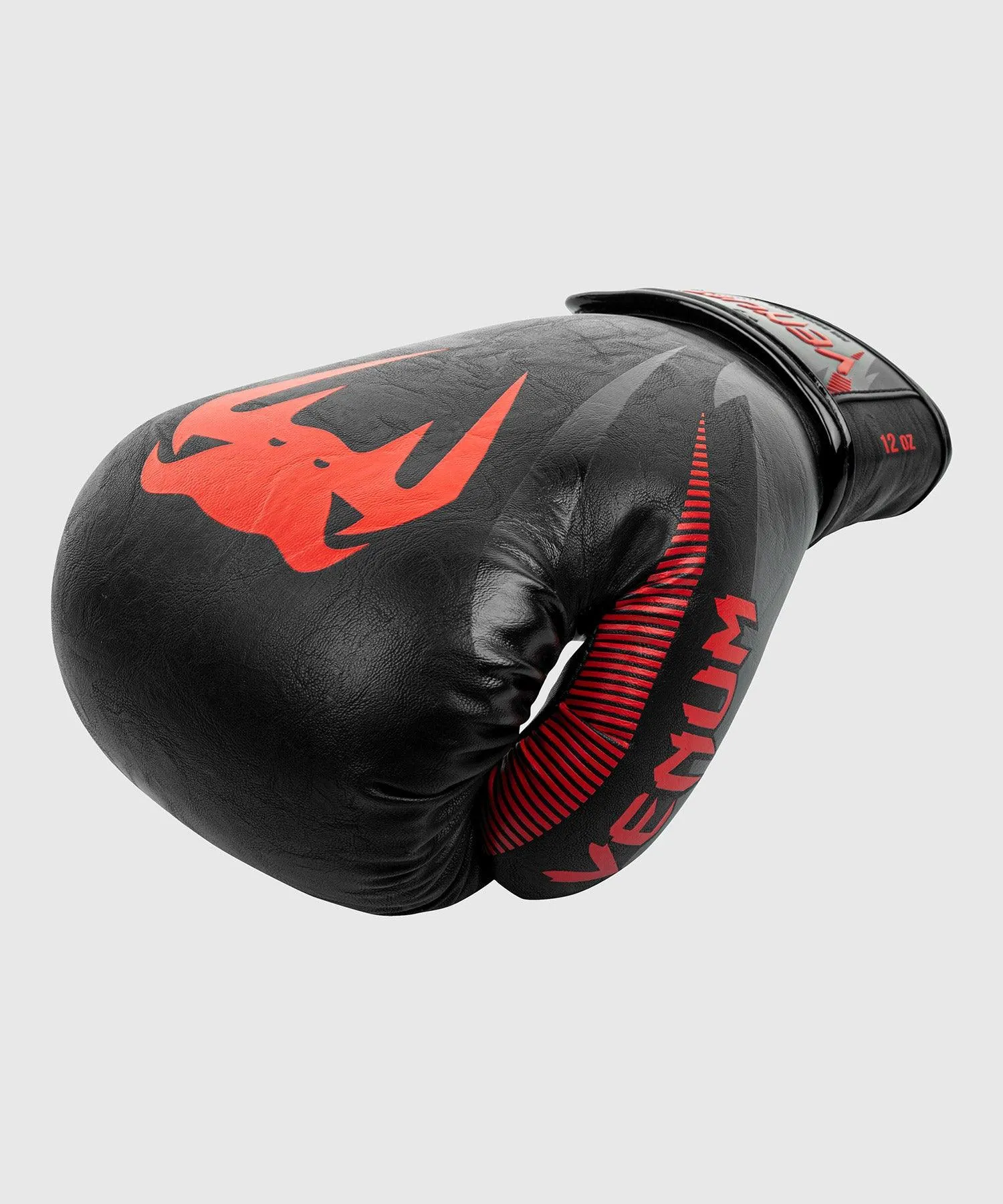 Guantes de Boxeo Venum Impact - Negro/Rojo