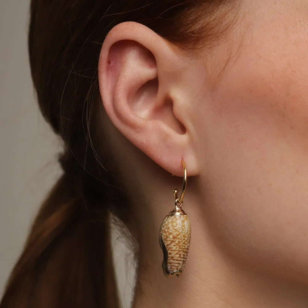 TROPICAL GODDES SHELL EARRINGS