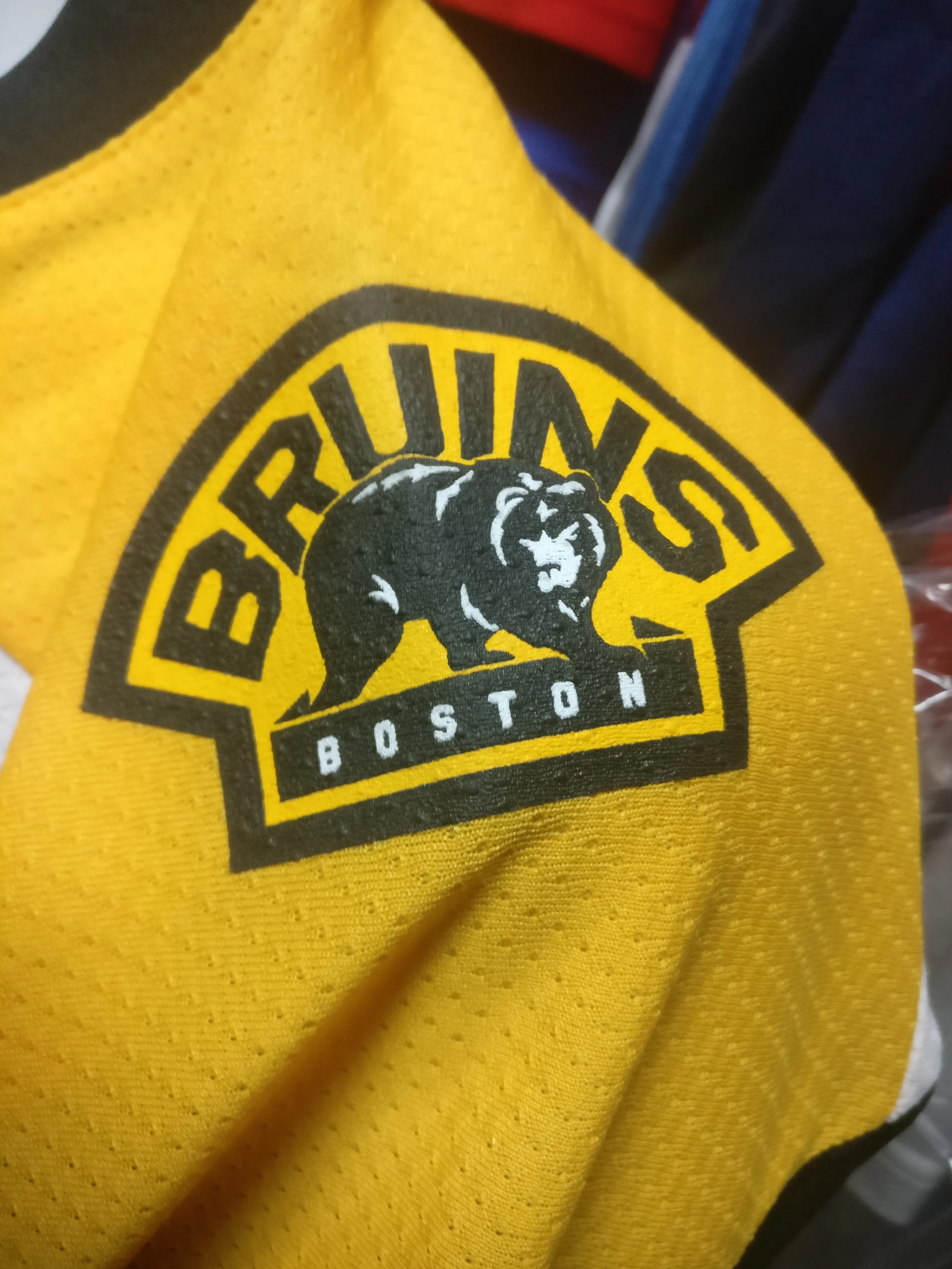 Vintage BOSTON BRUINS NHL CCM Reebok Jersey YM